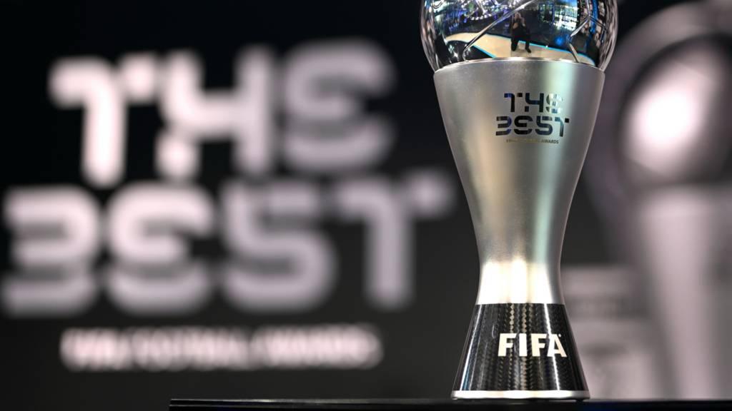 Female dancers in the FIFA awards commission